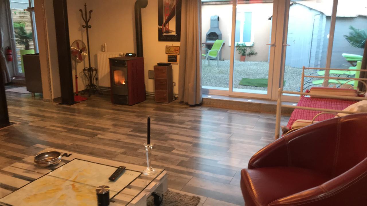 Loft L Atelier De Jacques Pres De Chablis Villa Villy  Eksteriør billede